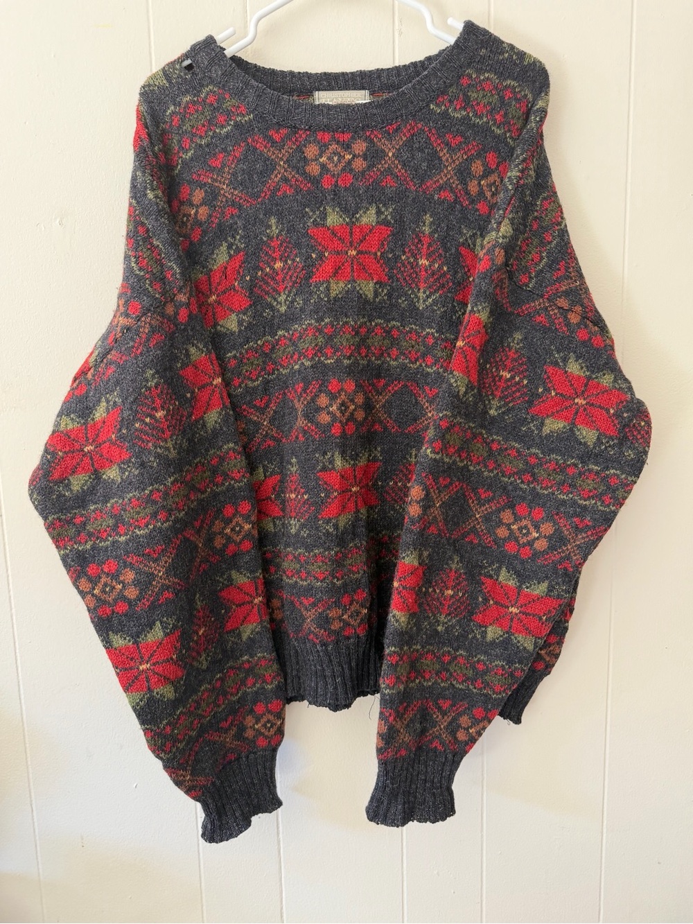 Vintage 90’s Fair Isle Poinsettia 100% Pure Wool Sweater Crewneck XL
